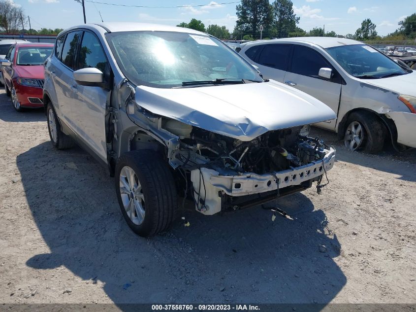 2019 FORD ESCAPE SE - 1FMCU0GD6KUA11666