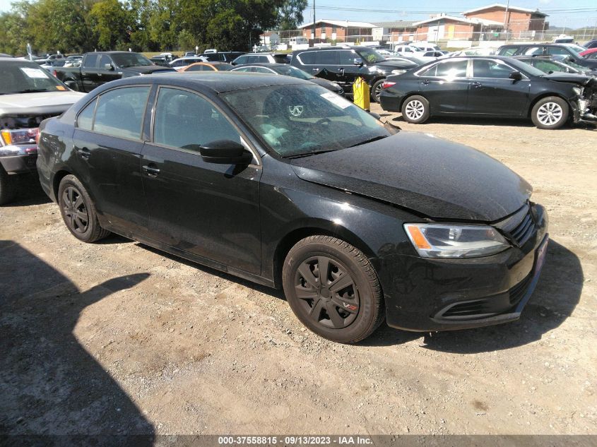 2014 VOLKSWAGEN JETTA SEDAN S - 3VW2K7AJ7EM386131