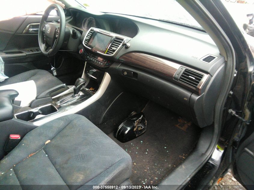 2016 HONDA ACCORD SEDAN EX - 1HGCR2F74GA126175