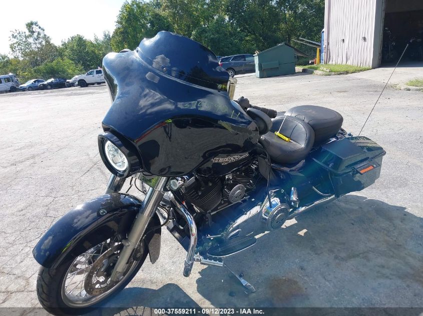 2012 HARLEY-DAVIDSON FLHX STREET GLIDE - 1HD1KBM1XCB654119