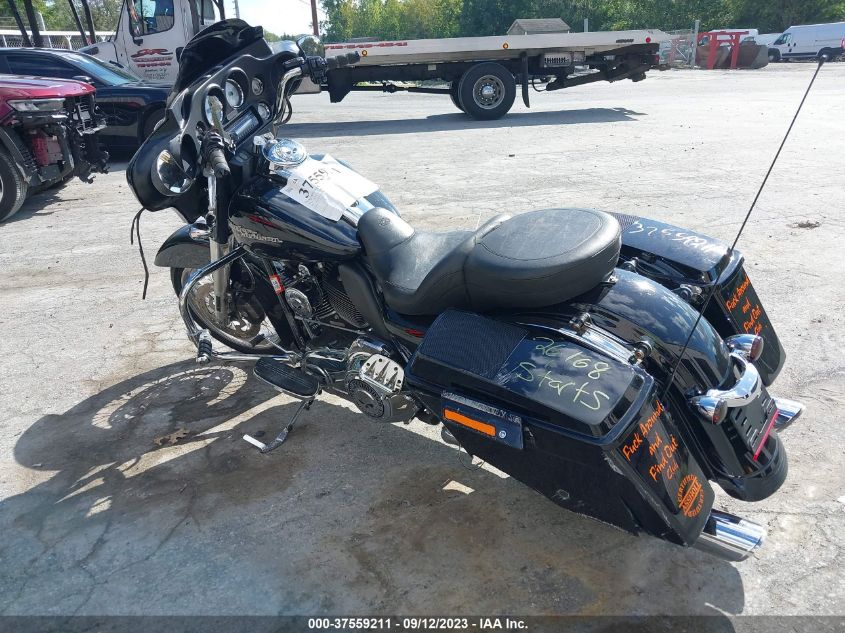 2012 HARLEY-DAVIDSON FLHX STREET GLIDE - 1HD1KBM1XCB654119