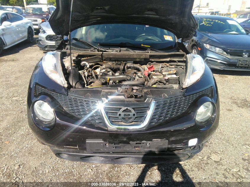 2014 NISSAN JUKE SV - JN8AF5MV1ET361396
