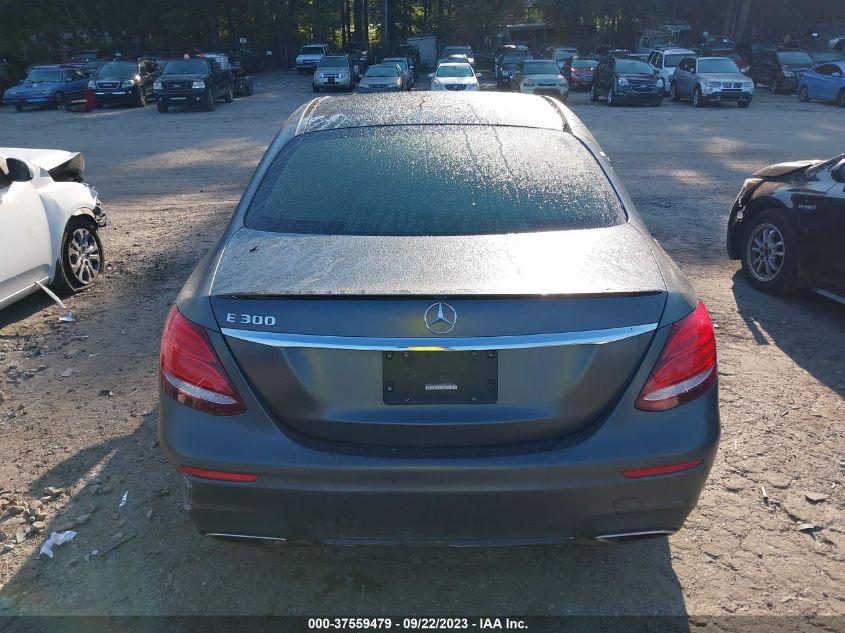 2018 MERCEDES-BENZ E 300 WDDZF4JB4JA365702