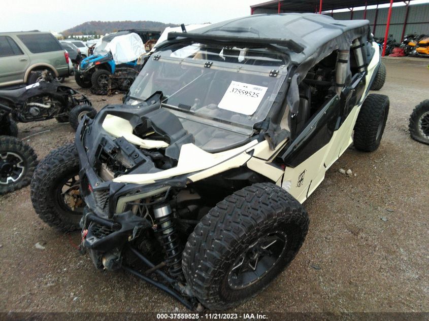 2017 CAN-AM MAVERICK X3 MAX X DS TURBO R 3JBVEAW27HK000381