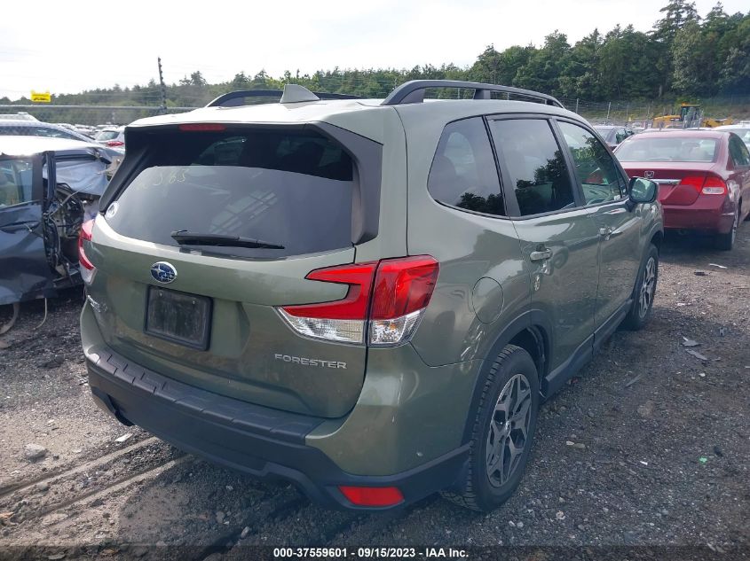 2020 SUBARU FORESTER PREMIUM - JF2SKAJC5LH428705