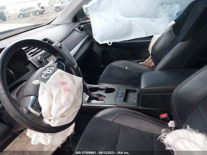 2015 TOYOTA CAMRY XLE/SE/LE/XSE - 4T1BF1FK2FU910543