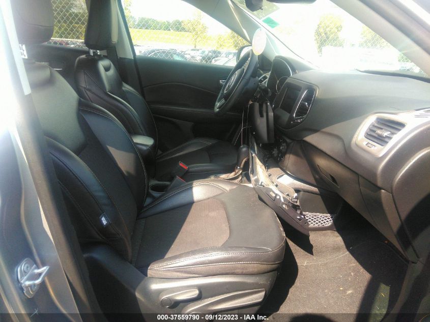 2019 JEEP COMPASS LATITUDE - 3C4NJCBB0KT637060