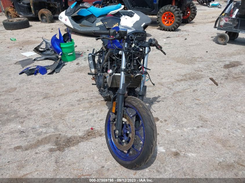2016 YAMAHA YZFR3 MH3RH06Y8GK010384