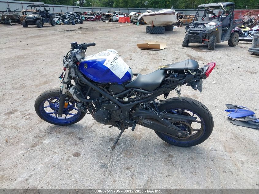 2016 YAMAHA YZFR3 MH3RH06Y8GK010384