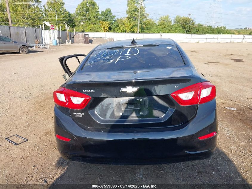 2017 CHEVROLET CRUZE LT - 1G1BE5SM9H7121452
