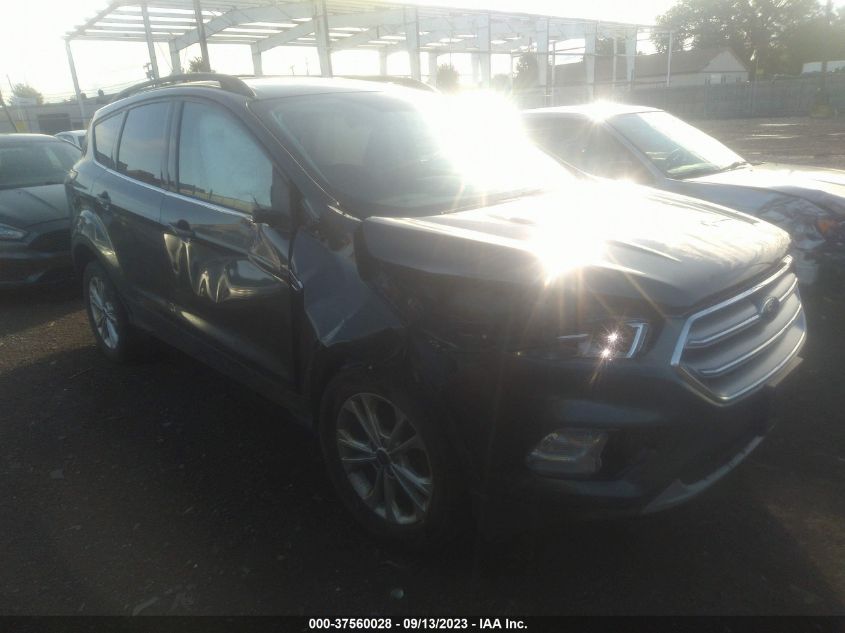 1FMCU9GD9HUF04142 FORD ESCAPE SE 2017