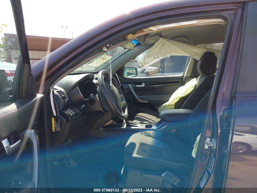 2014 KIA SORENTO LX - 5XYKTCA68EG532151