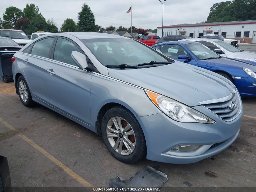 2013 HYUNDAI SONATA GLS PZEV - 5NPEB4AC9DH609550