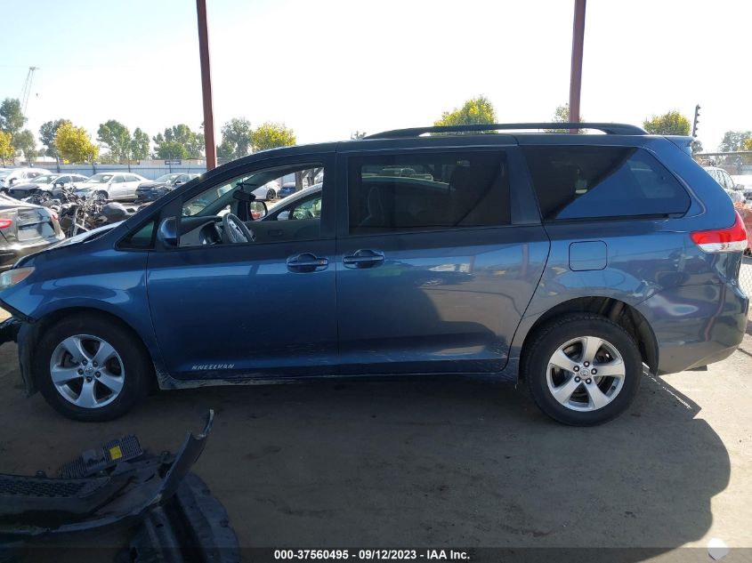 2013 TOYOTA SIENNA LE - 5TDKK3DC9DS396893
