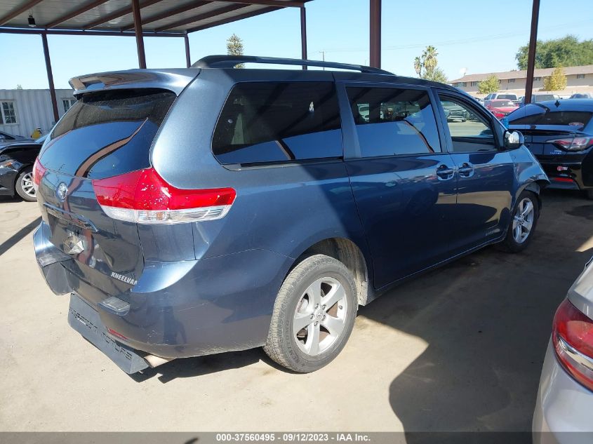 2013 TOYOTA SIENNA LE - 5TDKK3DC9DS396893
