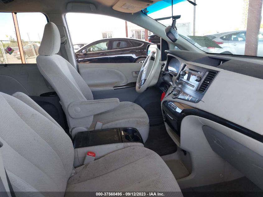 2013 TOYOTA SIENNA LE - 5TDKK3DC9DS396893