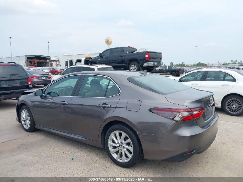 2021 TOYOTA CAMRY LE - 4T1C11AK5MU478361