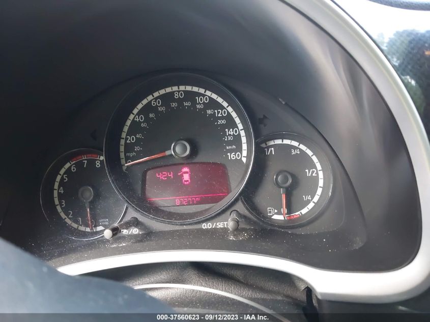 2013 VOLKSWAGEN BEETLE CONVERTIBLE 2.0T 3VW7T7AT6DM833177