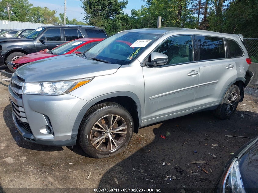 VIN 5TDBZRFH3HS432994 2017 TOYOTA HIGHLANDER LE