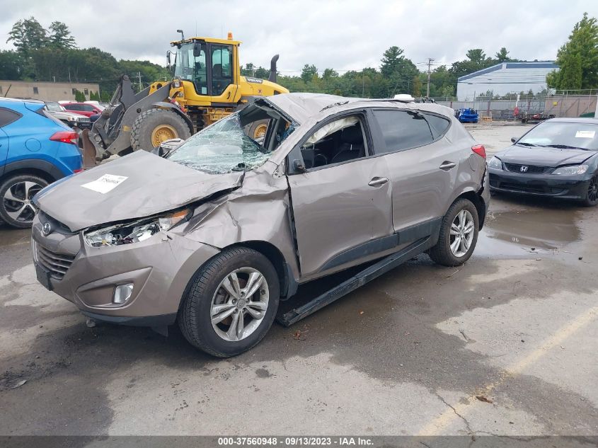 2013 HYUNDAI TUCSON GLS - KM8JUCAC2DU590232