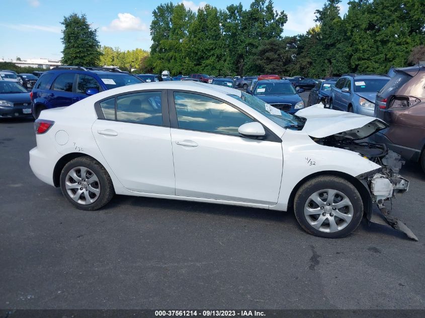 2013 MAZDA MAZDA3 I SV - JM1BL1TG7D1831655