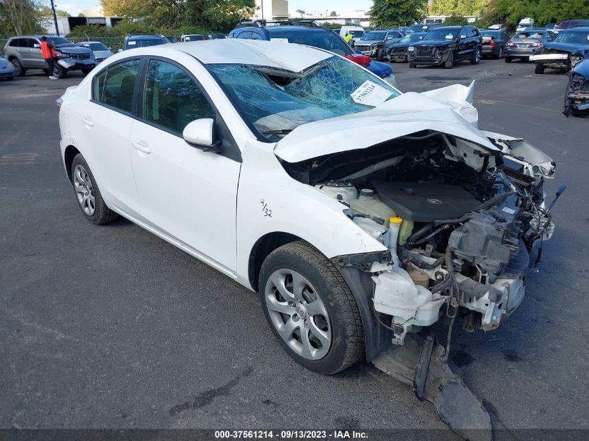 2013 MAZDA MAZDA3 I SV - JM1BL1TG7D1831655