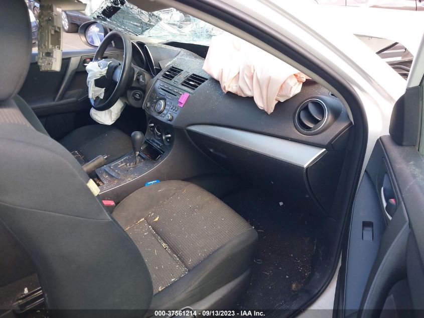 2013 MAZDA MAZDA3 I SV - JM1BL1TG7D1831655