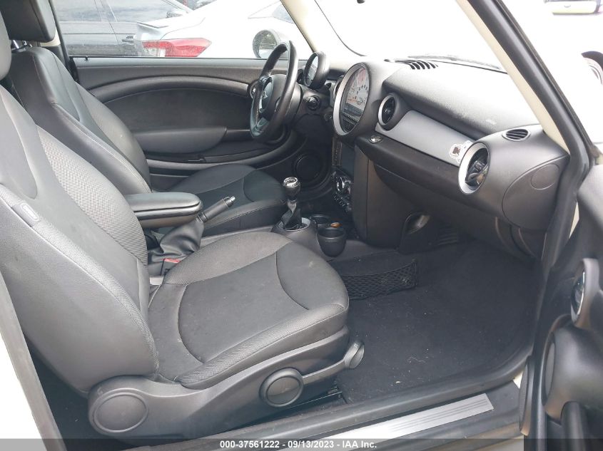 2013 MINI COOPER CLUBMAN - WMWZF3C56DT571234