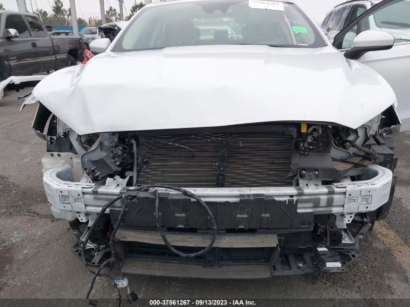 3FA6P0HD0LR202067 Ford Fusion SE 6