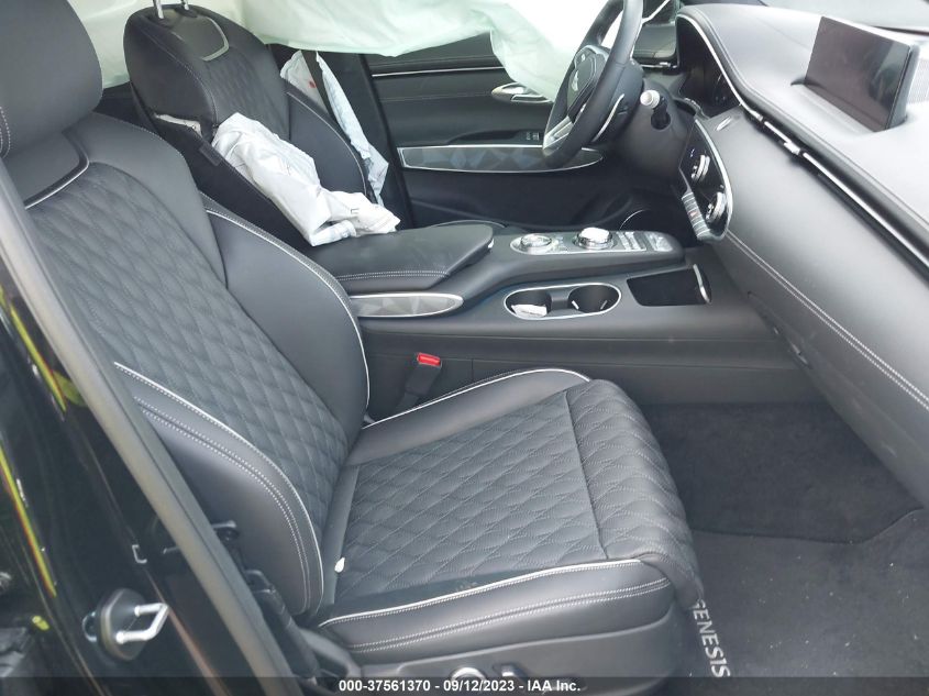 2023 GENESIS GV70 3.5T AWD SPORT KMUMCDTCXPU126176