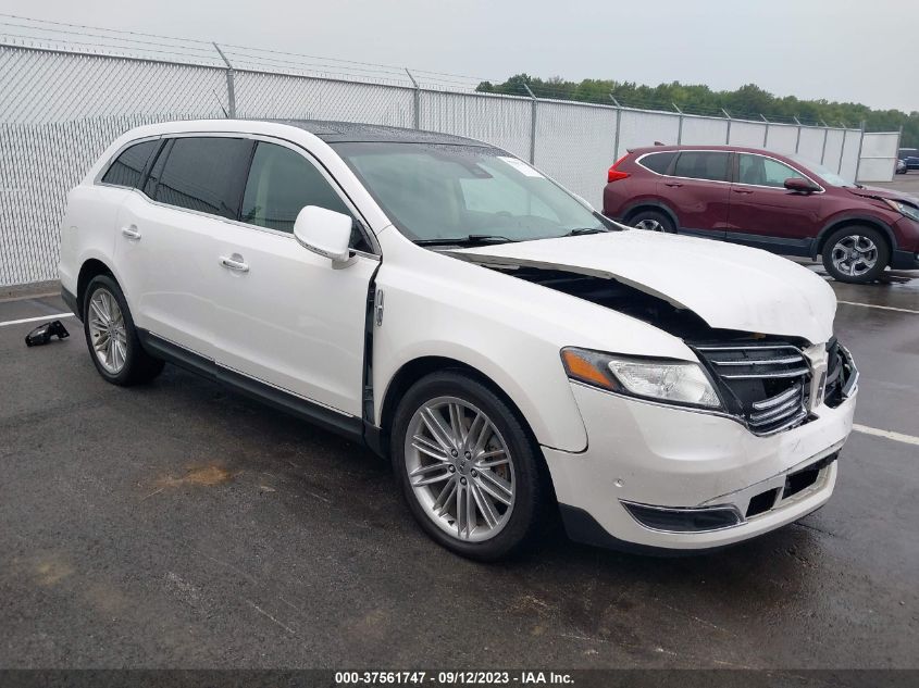 2018 LINCOLN MKT RESERVE - 2LMHJ5AT0JBL01017