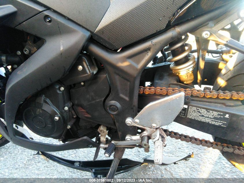 2016 YAMAHA YZFR3 MH3RH06Y4GK014299