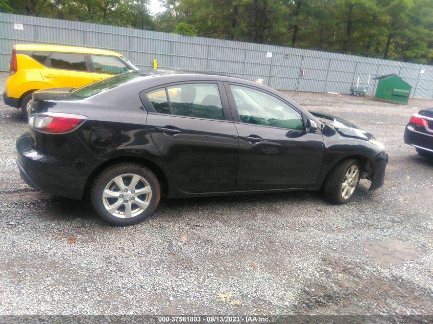 2013 MAZDA MAZDA3 I SV - JM1BL1TF9D1773913