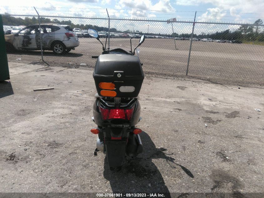 2010 HONDA NHX110 LWBJF1907A1001210