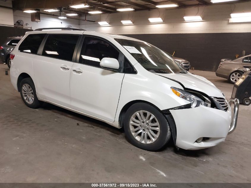 2015 TOYOTA SIENNA XLE/XLE AAS/LTD - 5TDYK3DC4FS529105