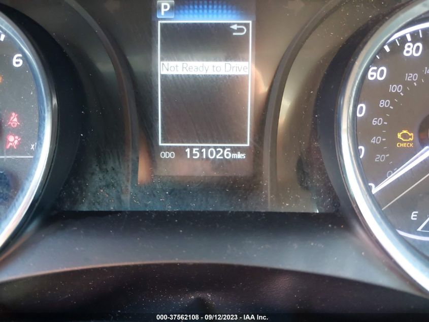 2019 TOYOTA CAMRY LE/SE/XLE/L - 4T1B11HK3KU719817