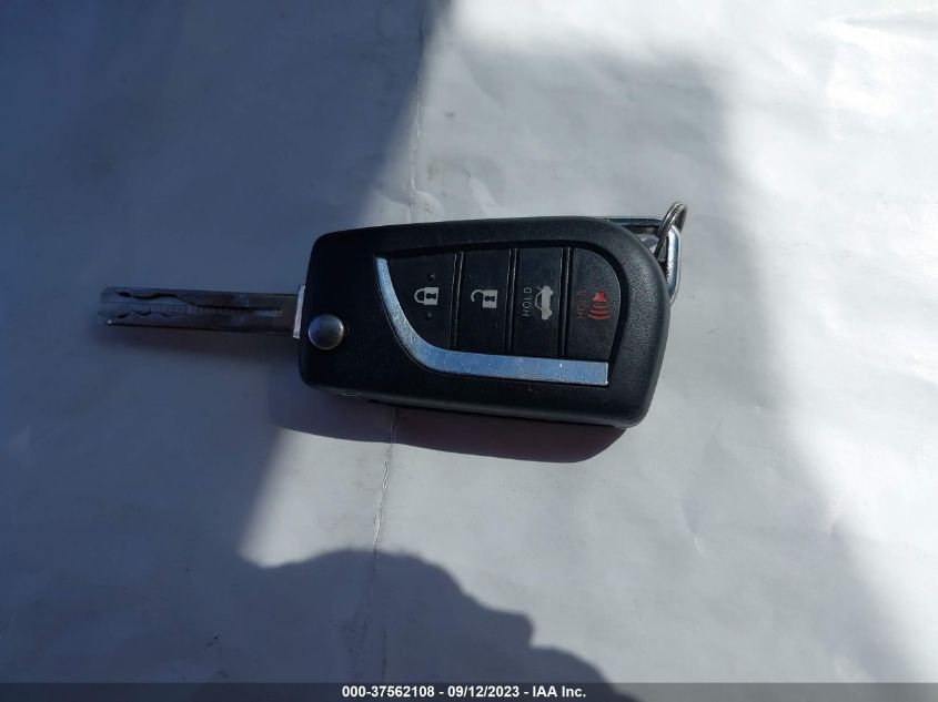 2019 TOYOTA CAMRY LE/SE/XLE/L - 4T1B11HK3KU719817