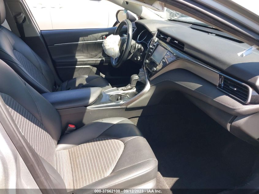 2019 TOYOTA CAMRY LE/SE/XLE/L - 4T1B11HK3KU719817