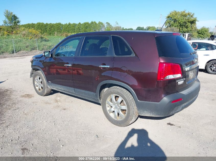 2013 KIA SORENTO LX - 5XYKTCA67DG359950