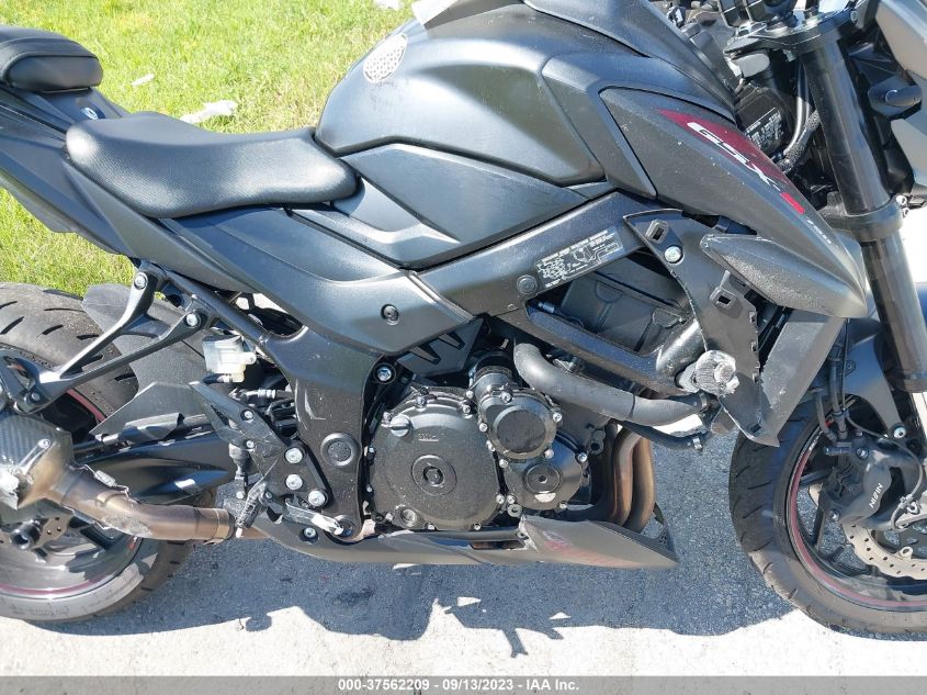 2018 SUZUKI GSX-S750 M/Z JS1C533D7J2100451