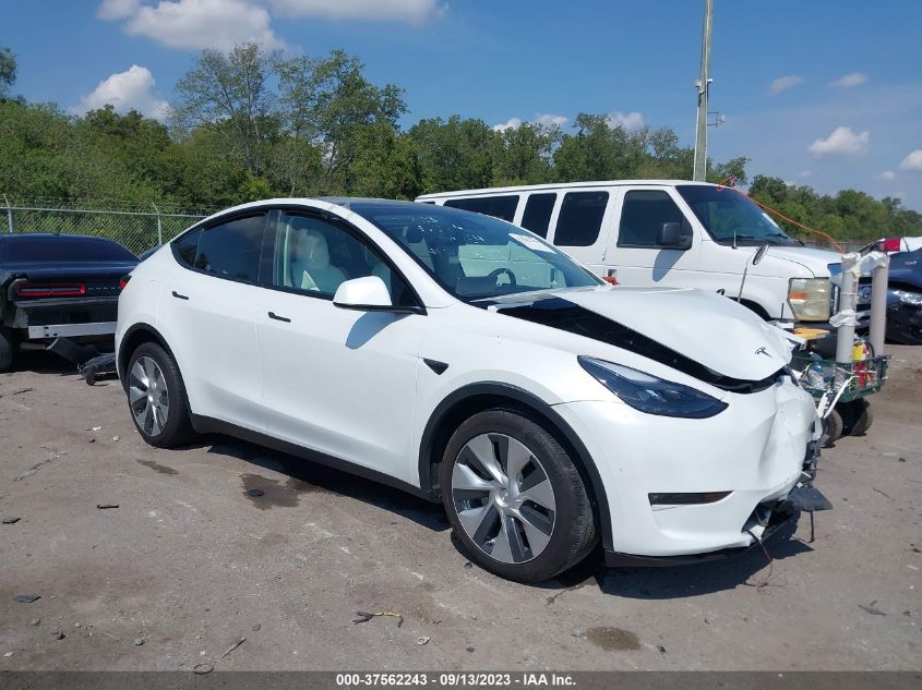 2023 TESLA MODEL Y LONG RANGE - 7SAYGDEE7PF670511