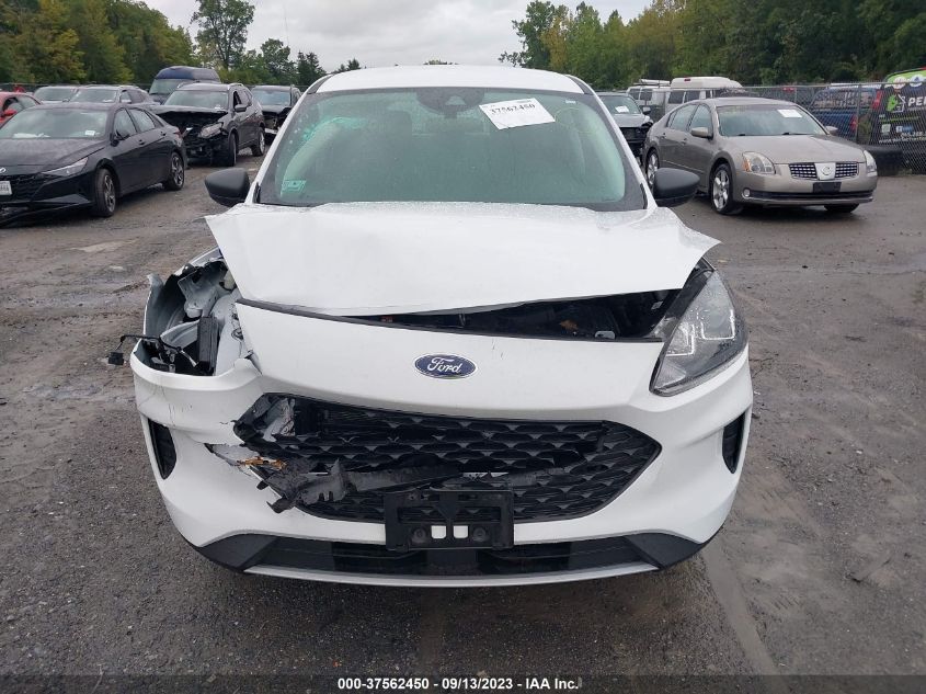 2022 FORD ESCAPE S - 1FMCU9F67NUA84945