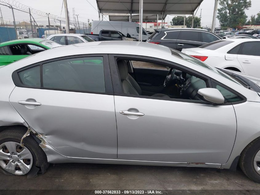 2015 KIA FORTE LX - KNAFK4A68F5359488