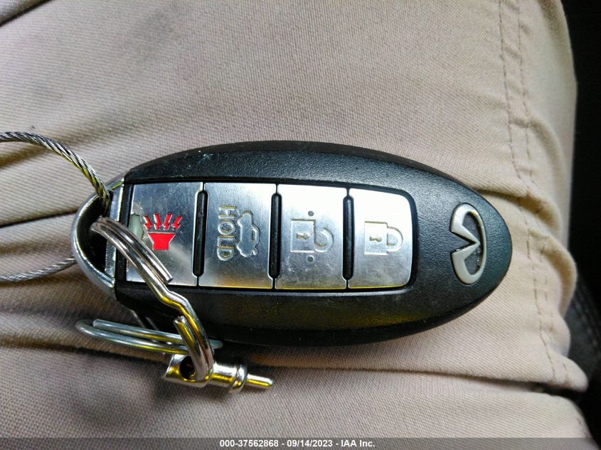 2015 INFINITI Q70 3.7X JN1BY1AR2FM560790