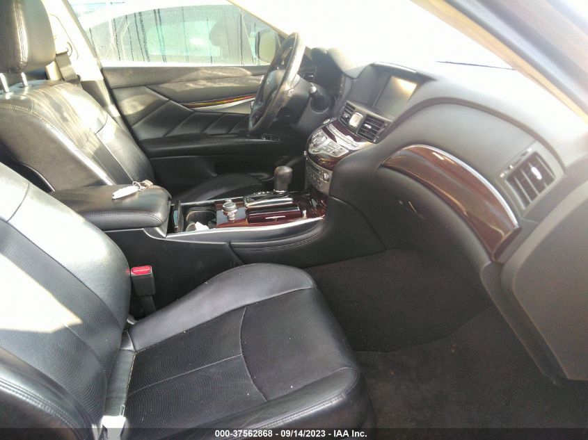2015 INFINITI Q70 3.7X JN1BY1AR2FM560790