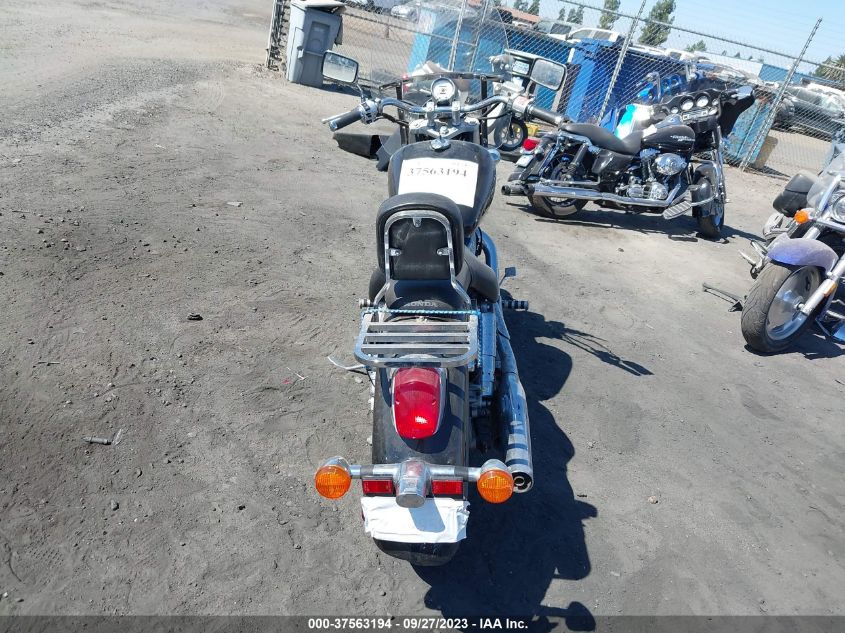 2001 HONDA VT1100 C2 1HFSC43051A100034
