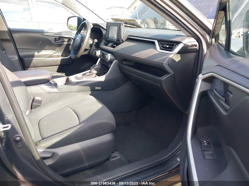 VIN 2T3F1RFV6LW122005 2020 TOYOTA RAV4 LE