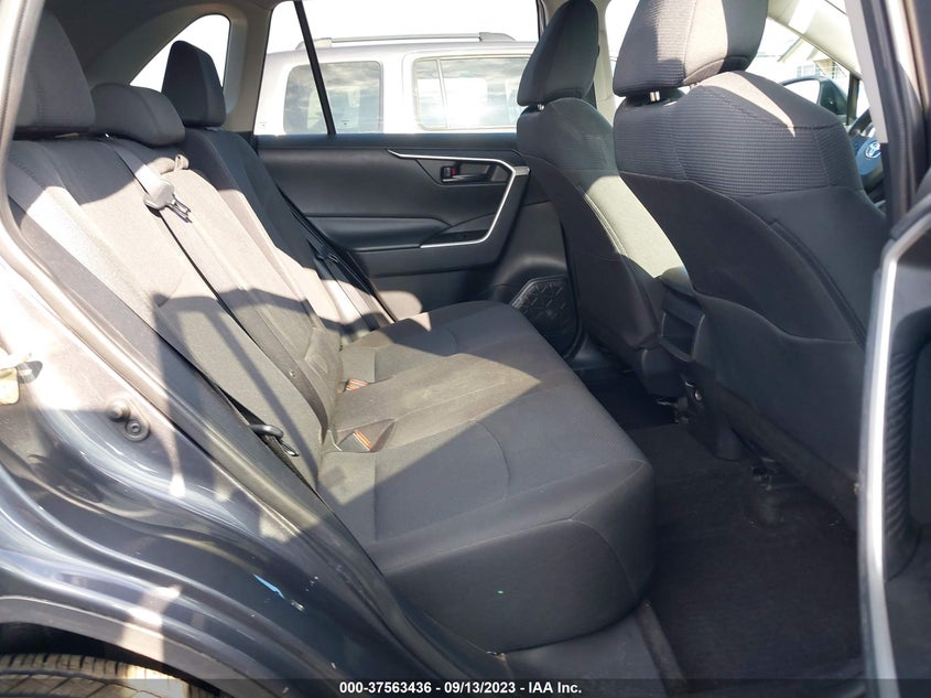 VIN 2T3F1RFV6LW122005 2020 TOYOTA RAV4 LE