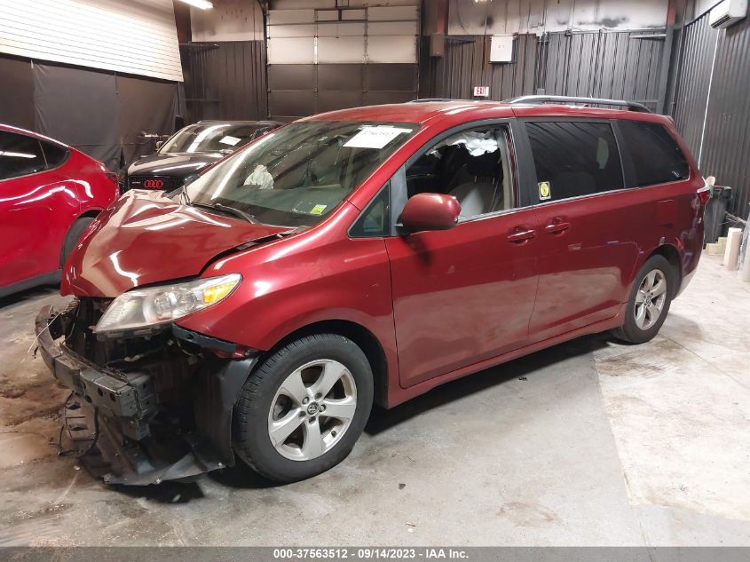 2018 TOYOTA SIENNA LE - 5TDKZ3DC6JS940841