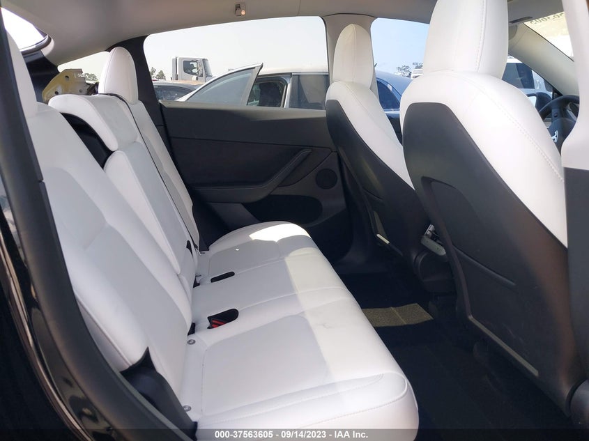 VIN 7SAYGDEF5NF574690 2022 TESLA MODEL Y PERFORMANCE